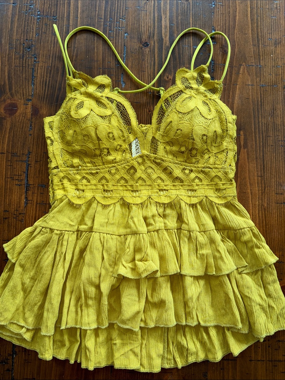 EUC Crochet Lace Ruffle top
